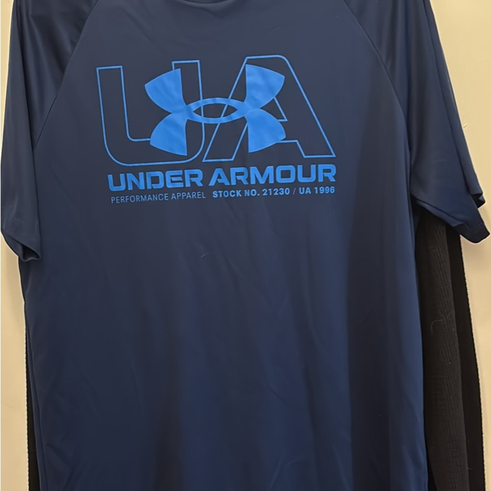 Under Armour Men's Navy Graphic Tee